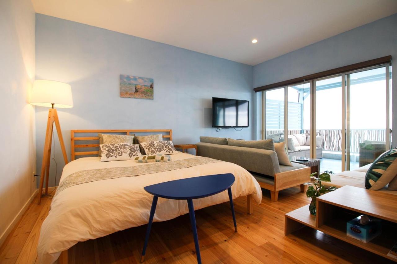 A Luxurious Oceanfront Retreat in Amami’s Pristine Nature